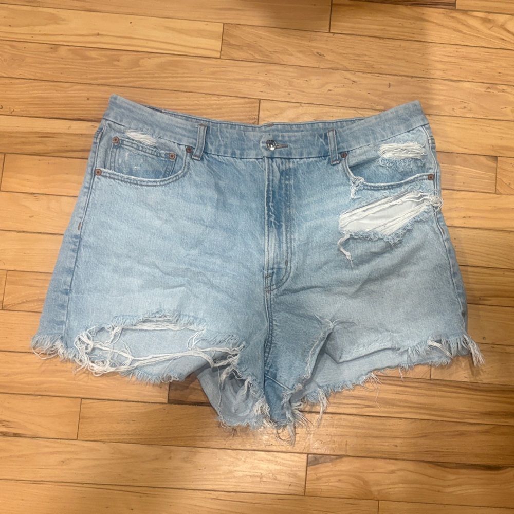 American Eagle Light Blue High Waisted Distressed Denim Women’s Shorts